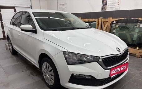 Skoda Rapid II, 2021 год, 1 570 000 рублей, 3 фотография