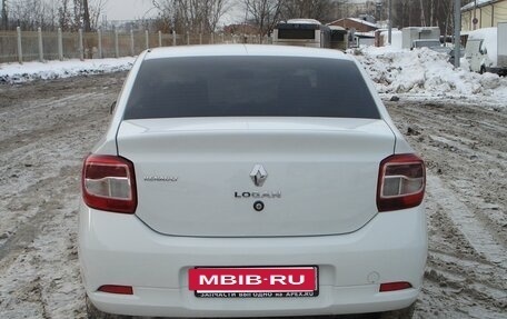 Renault Logan II, 2017 год, 560 000 рублей, 6 фотография