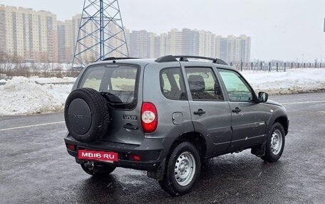 Chevrolet Niva I рестайлинг, 2018 год, 700 000 рублей, 7 фотография