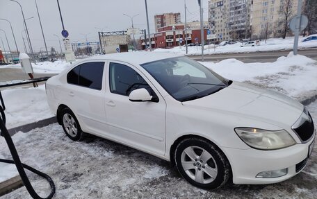 Skoda Octavia, 2012 год, 820 000 рублей, 2 фотография