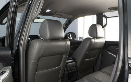 Toyota Land Cruiser Prado 120 рестайлинг, 2006 год, 2 330 000 рублей, 10 фотография