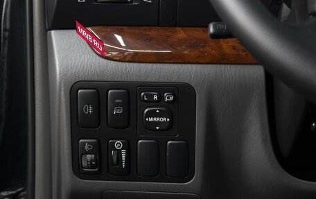 Toyota Land Cruiser Prado 120 рестайлинг, 2006 год, 2 330 000 рублей, 15 фотография