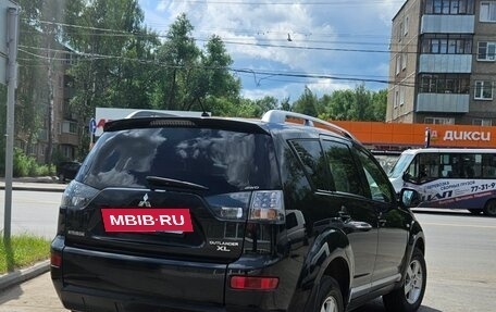 Mitsubishi Outlander III рестайлинг 3, 2008 год, 930 000 рублей, 3 фотография