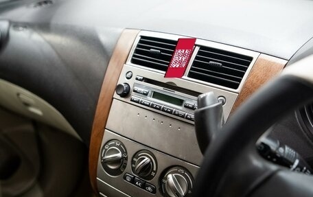 Mitsubishi Colt VI рестайлинг, 2002 год, 300 000 рублей, 11 фотография