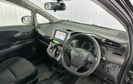Toyota Wish II, 2012 год, 1 157 000 рублей, 12 фотография