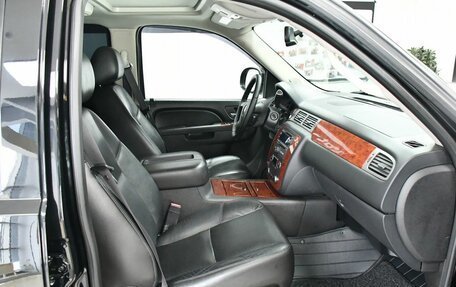 Chevrolet Tahoe III, 2011 год, 2 605 000 рублей, 10 фотография