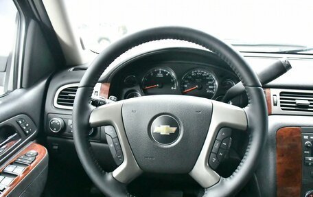 Chevrolet Tahoe III, 2011 год, 2 605 000 рублей, 24 фотография