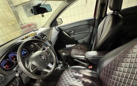 Renault Logan II, 2019 год, 1 050 000 рублей, 5 фотография