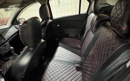 Renault Logan II, 2019 год, 1 050 000 рублей, 6 фотография