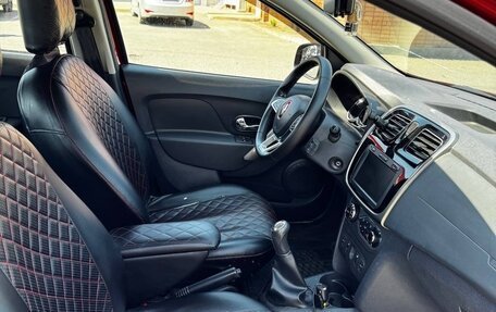 Renault Logan II, 2019 год, 1 050 000 рублей, 18 фотография