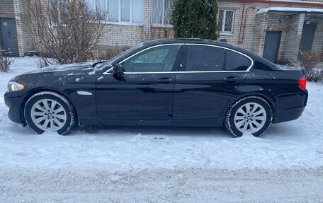 BMW 5 серия, 2010 год, 1 500 000 рублей, 4 фотография