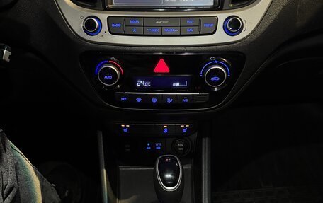 Hyundai Solaris II рестайлинг, 2018 год, 1 220 000 рублей, 10 фотография