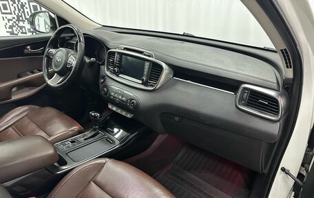 KIA Sorento III Prime рестайлинг, 2016 год, 2 595 000 рублей, 25 фотография