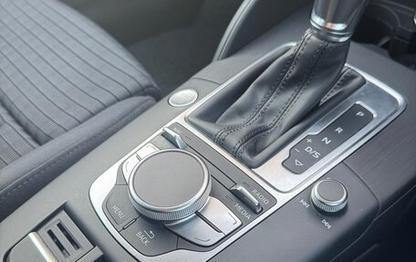 Audi A3, 2015 год, 1 700 000 рублей, 25 фотография