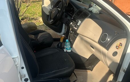 Renault Logan II, 2014 год, 430 000 рублей, 9 фотография