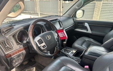 Toyota Land Cruiser 200, 2009 год, 2 700 000 рублей, 10 фотография