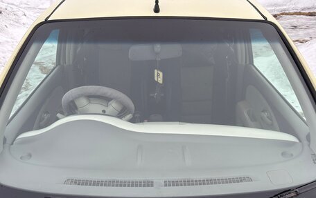 Nissan March III, 2002 год, 350 000 рублей, 16 фотография