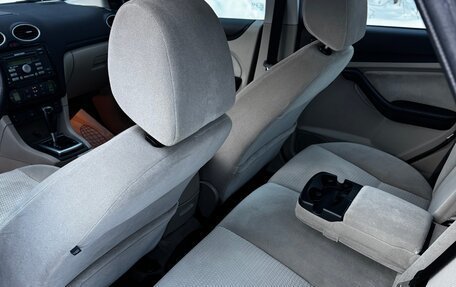 Ford Focus II рестайлинг, 2006 год, 545 000 рублей, 24 фотография