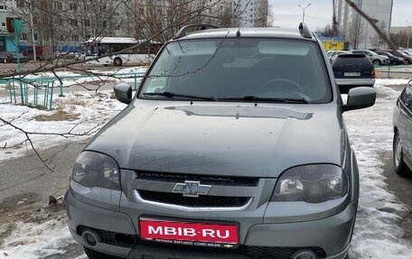 Chevrolet Niva I рестайлинг, 2017 год, 680 000 рублей, 1 фотография