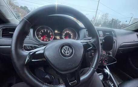 Volkswagen Jetta VI, 2015 год, 850 000 рублей, 6 фотография