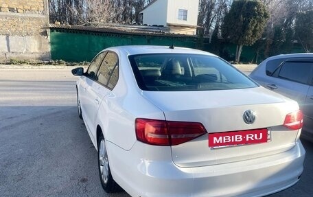 Volkswagen Jetta VI, 2015 год, 850 000 рублей, 4 фотография