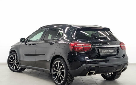 Mercedes-Benz GLA, 2019 год, 2 920 000 рублей, 7 фотография