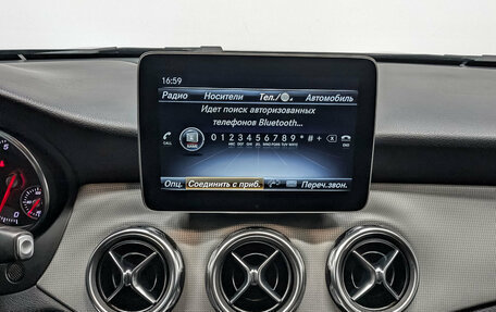 Mercedes-Benz GLA, 2019 год, 2 920 000 рублей, 17 фотография