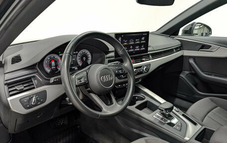 Audi A4, 2022 год, 3 470 000 рублей, 15 фотография