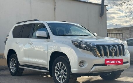 Toyota Land Cruiser Prado 150 рестайлинг 2, 2016 год, 4 500 000 рублей, 6 фотография