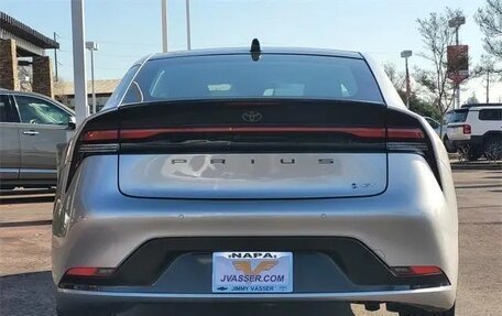 Toyota Prius IV XW50, 2026 год, 4 734 000 рублей, 5 фотография