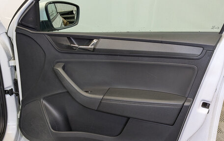 Skoda Rapid II, 2021 год, 1 345 000 рублей, 23 фотография