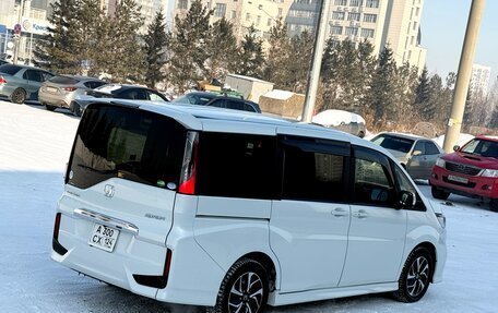 Honda Stepwgn IV, 2021 год, 2 740 000 рублей, 8 фотография