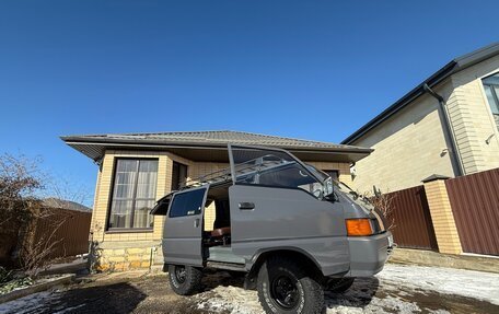 Mitsubishi Delica III, 1991 год, 1 000 000 рублей, 14 фотография