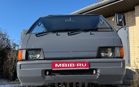 Mitsubishi Delica III, 1991 год, 1 000 000 рублей, 2 фотография