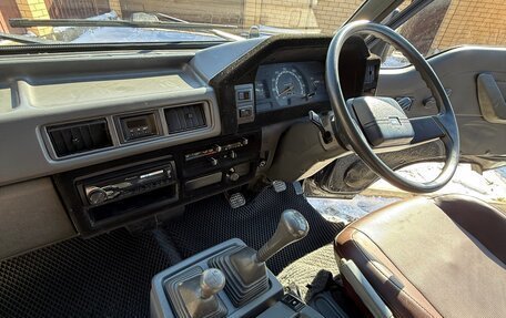 Mitsubishi Delica III, 1991 год, 1 000 000 рублей, 25 фотография