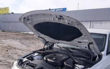 BMW 3 серия, 2018 год, 2 150 000 рублей, 11 фотография