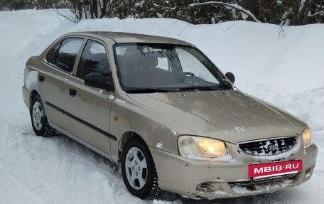 Hyundai Accent II, 2004 год, 300 000 рублей, 2 фотография