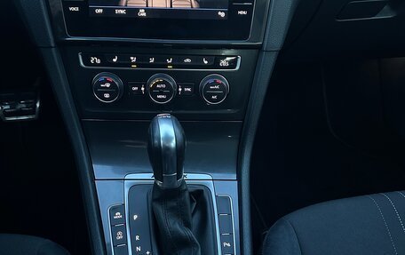 Volkswagen Golf VII, 2019 год, 2 090 000 рублей, 12 фотография