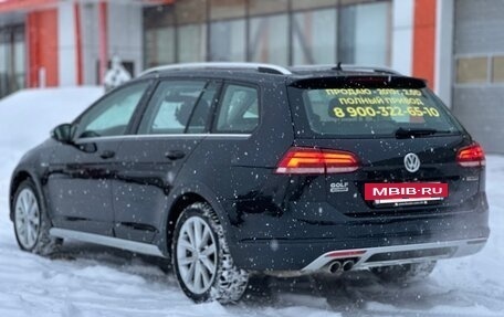 Volkswagen Golf VII, 2019 год, 2 090 000 рублей, 6 фотография