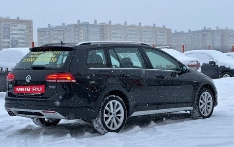 Volkswagen Golf VII, 2019 год, 2 090 000 рублей, 4 фотография