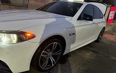BMW 5 серия, 2013 год, 1 700 000 рублей, 3 фотография