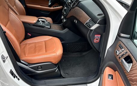 Mercedes-Benz GLE, 2018 год, 4 980 000 рублей, 12 фотография