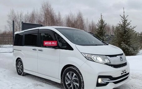 Honda Stepwgn IV, 2015 год, 1 500 000 рублей, 3 фотография