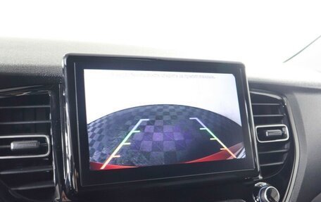 Hyundai Solaris II рестайлинг, 2021 год, 1 730 000 рублей, 14 фотография