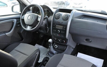 Renault Duster I рестайлинг, 2015 год, 990 000 рублей, 9 фотография