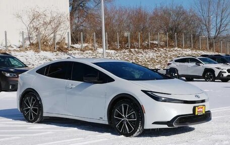 Toyota Prius IV XW50, 2026 год, 4 983 000 рублей, 1 фотография