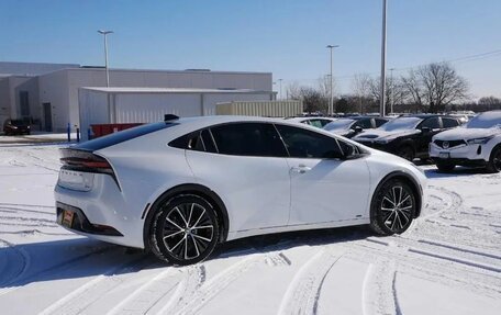 Toyota Prius IV XW50, 2026 год, 4 983 000 рублей, 6 фотография