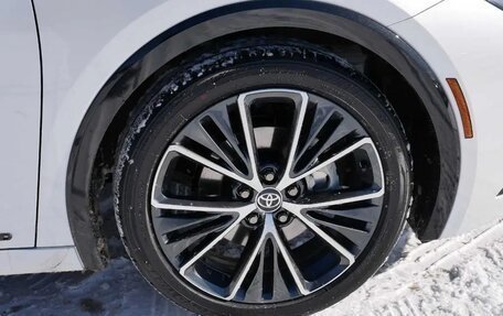 Toyota Prius IV XW50, 2026 год, 4 983 000 рублей, 10 фотография