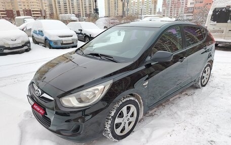 Hyundai Solaris II рестайлинг, 2012 год, 950 000 рублей, 1 фотография