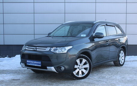Mitsubishi Outlander III рестайлинг 3, 2014 год, 1 282 000 рублей, 1 фотография